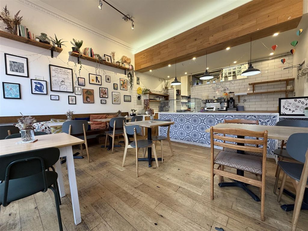 Property photo 3 of 25 Image00009.Jpeg