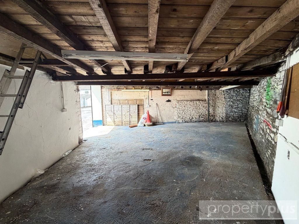 Property photo 3 of 8 Picture No. 03
