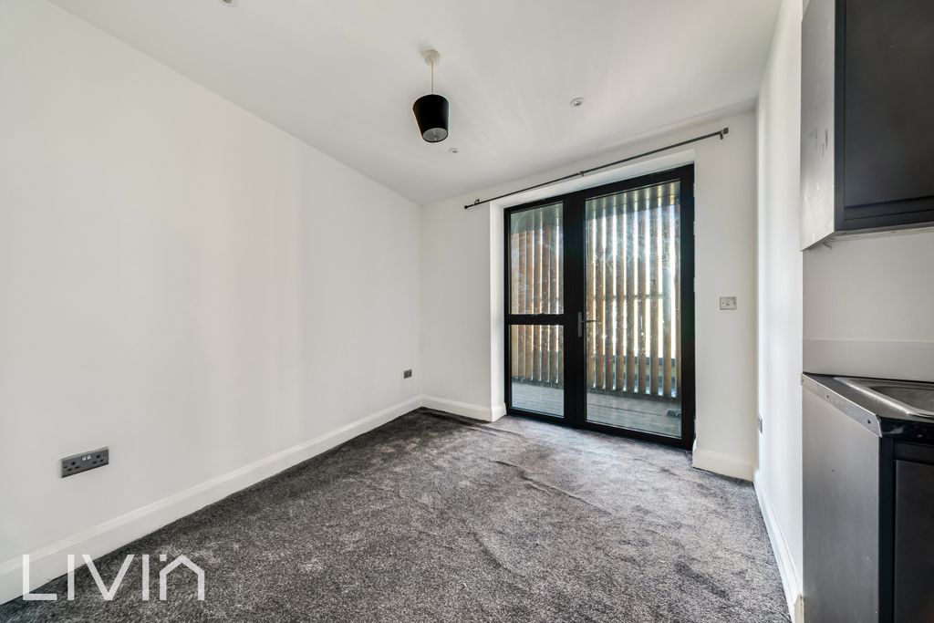 Property photo 2 of 16 2