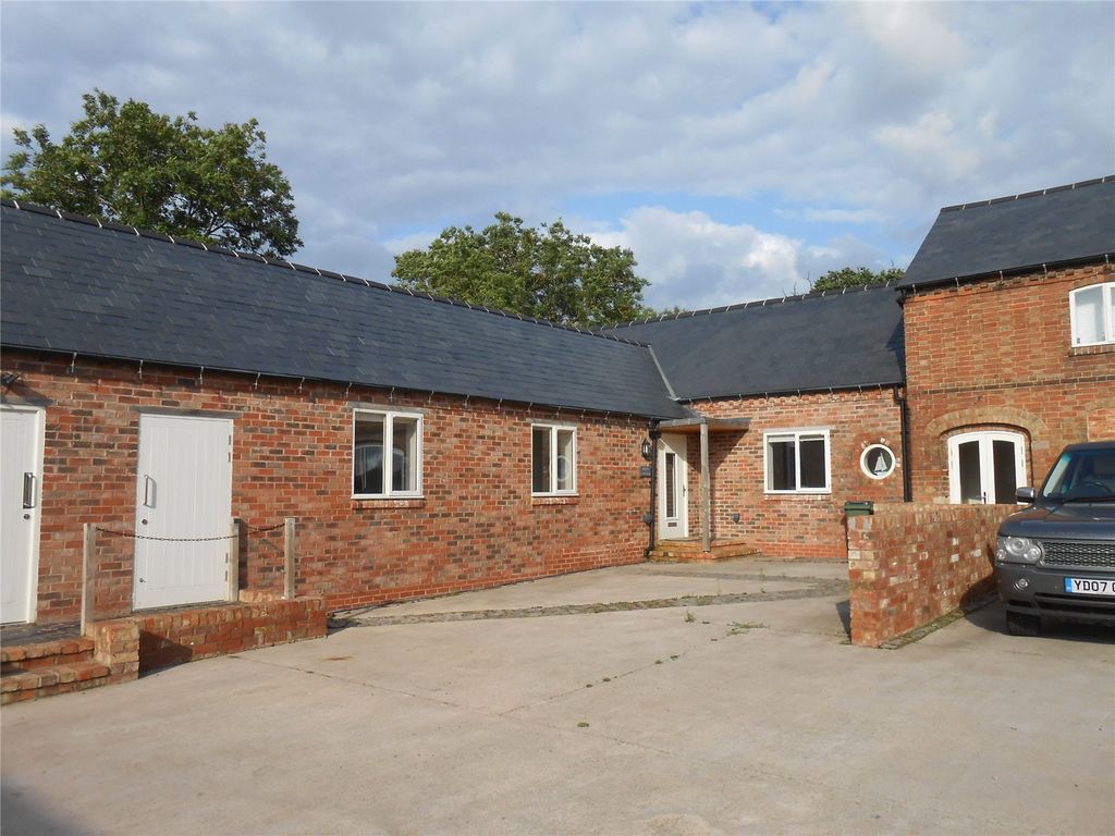 Property photo 1 of 8 Front