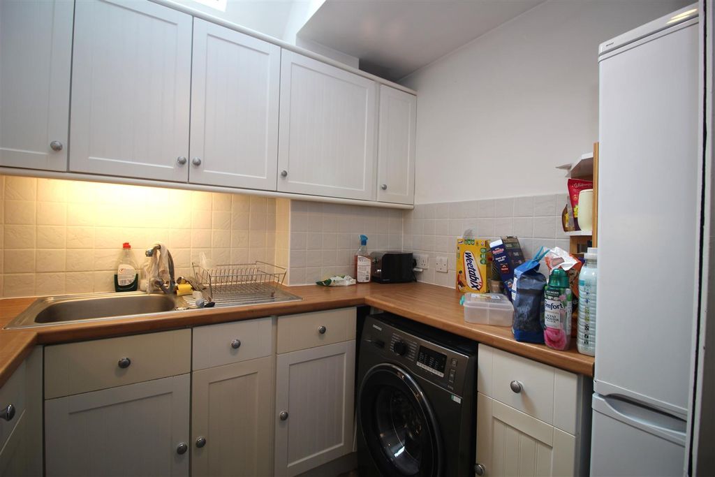 Property photo 3 of 10 Img_2973.Jpg