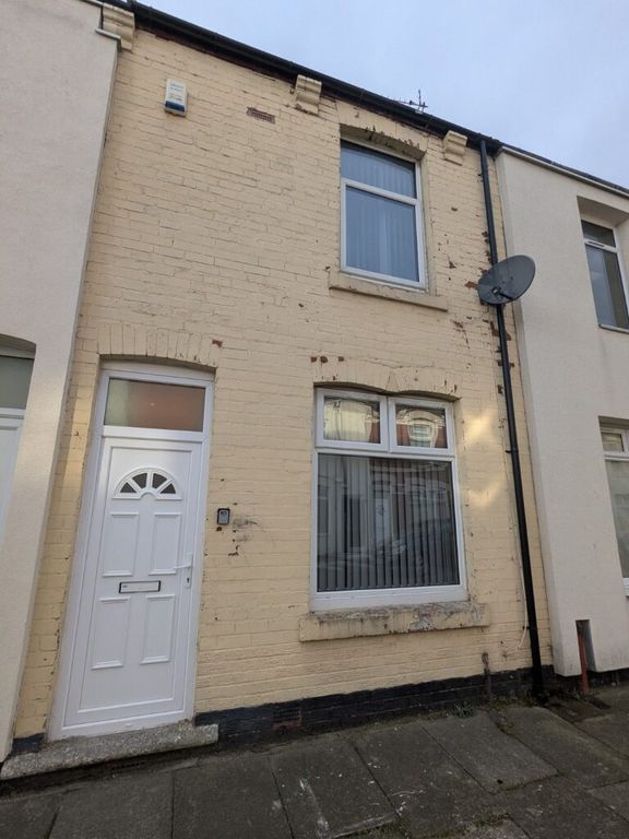 Property photo 1 of 11