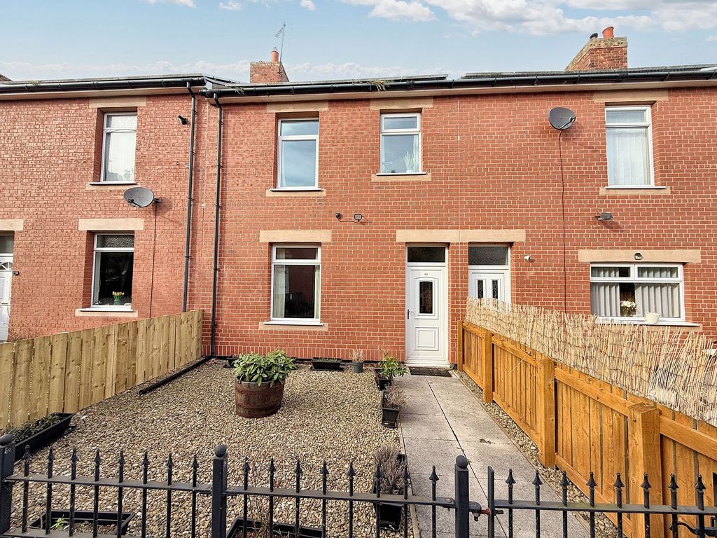 Property photo 1 of 9