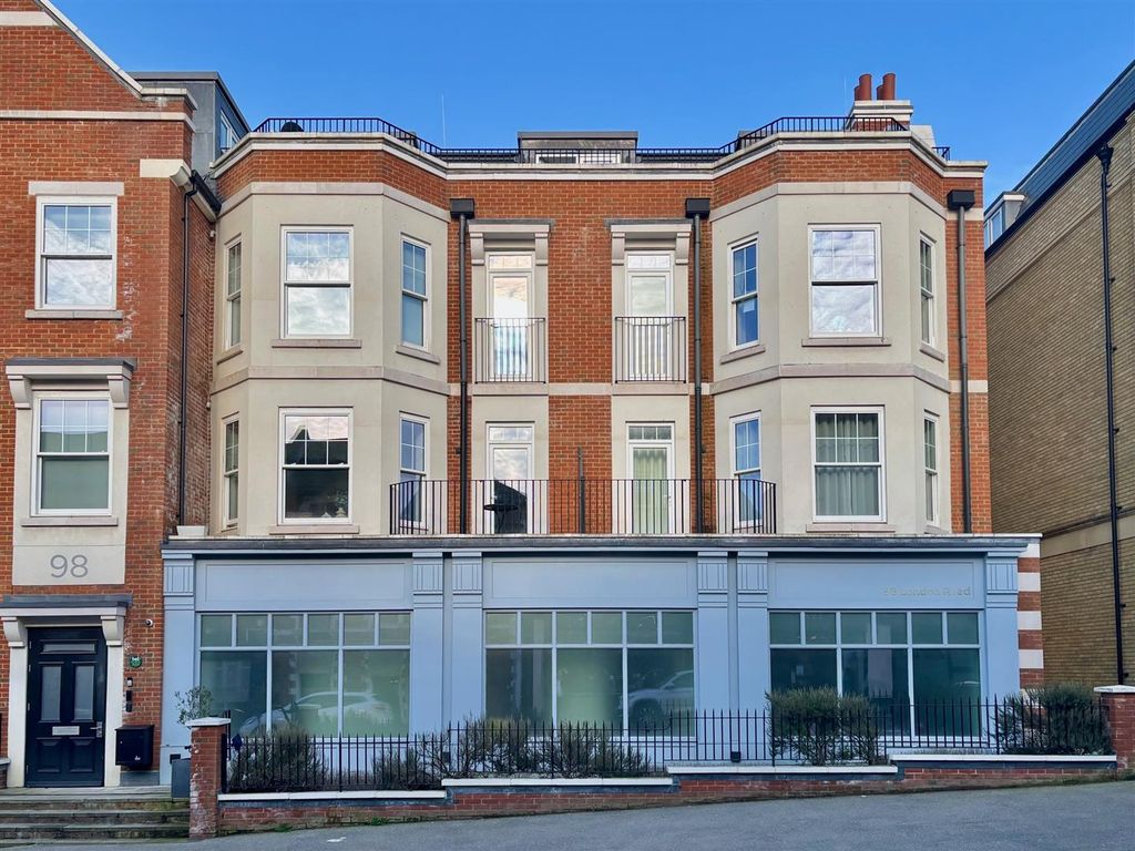 Property photo 1 of 13 Fs2.Jpg