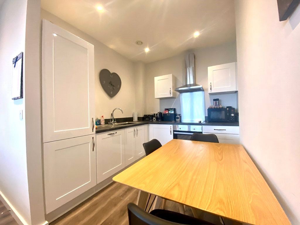 Property photo 2 of 5 Kitchen