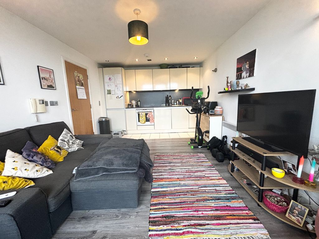 Property photo 2 of 10 Gallery