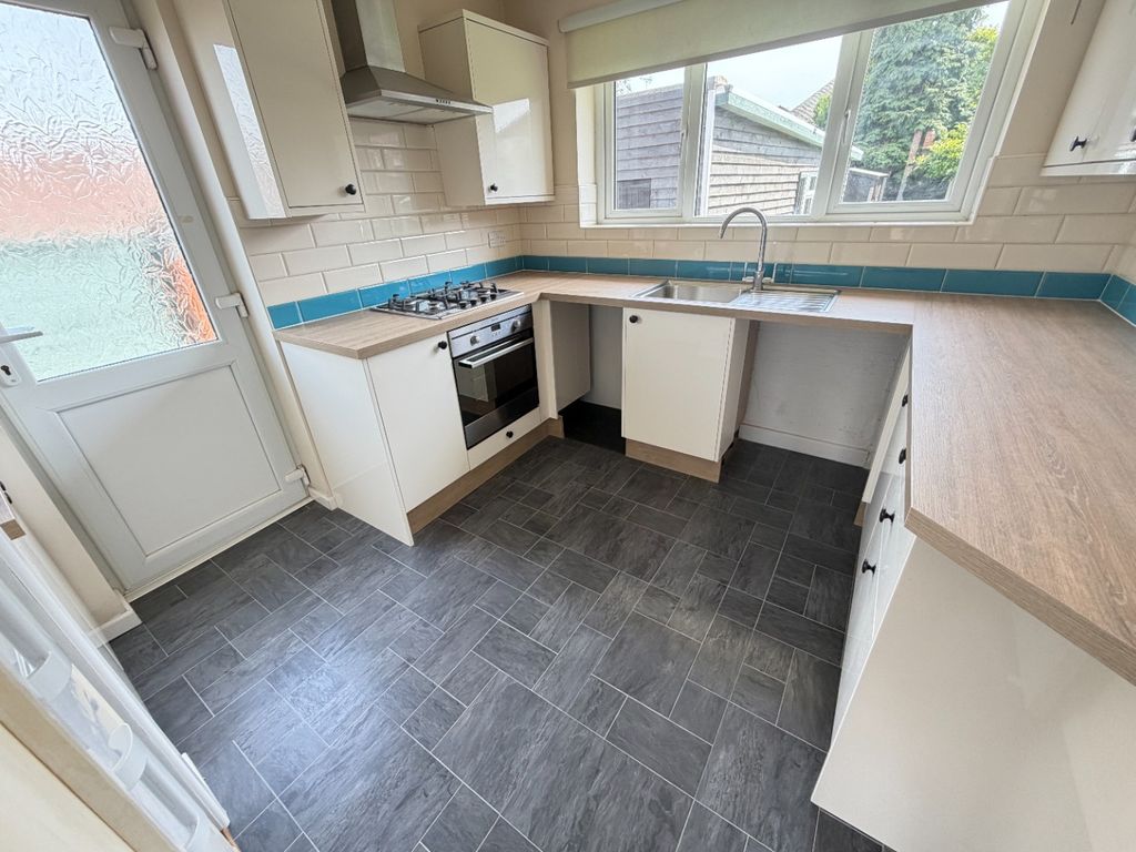 Property photo 3 of 16 3507945