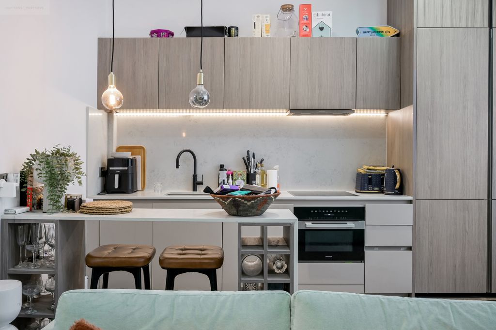 Property photo 3 of 16 Photo 3