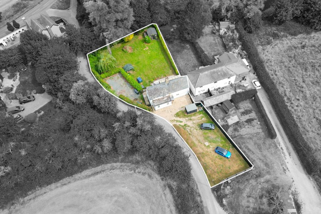 Property photo 2 of 19 2887362