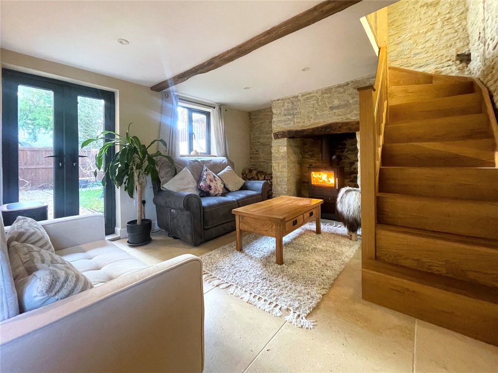 Property photo 2 of 24 Picture No. 47