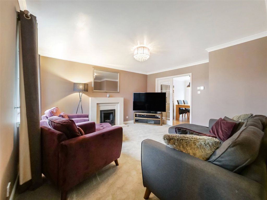 Property photo 2 of 17 Picture No. 03