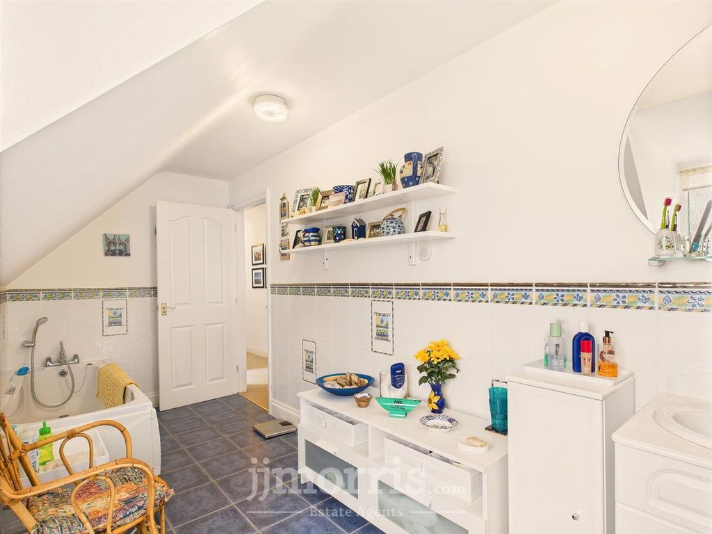 Additional image 22 of 4 bed detached bungalow for saleLlanddewi Velfrey, Narberth SA67