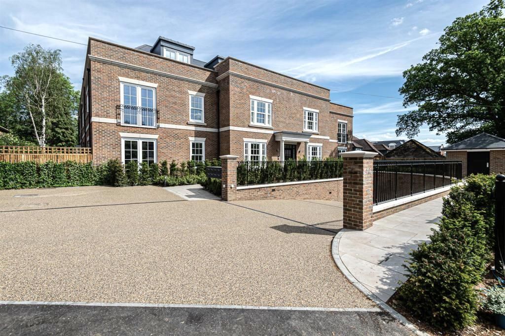 Property photo 1 of 13 Uu.Jpg