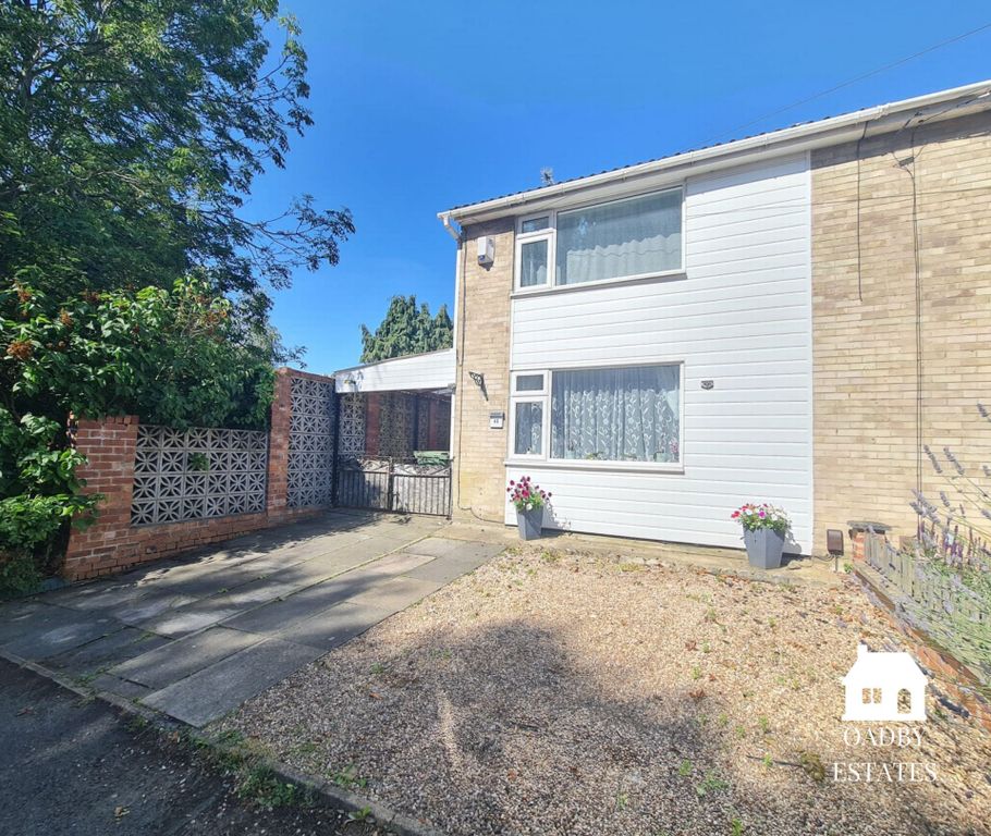 Property photo 2 of 8 Photo 2