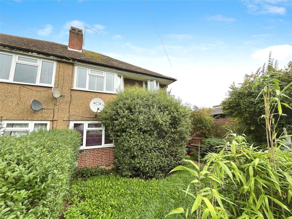 Property photo 1 of 11 External