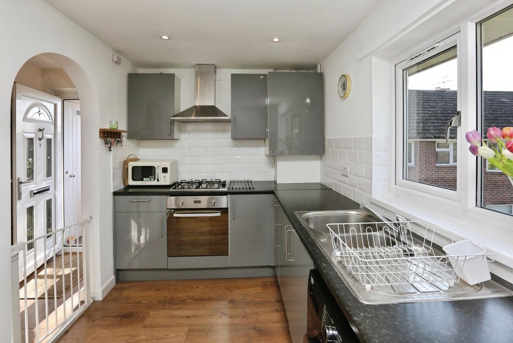 Property photo 2 of 13 Pbox-Img.Jpg