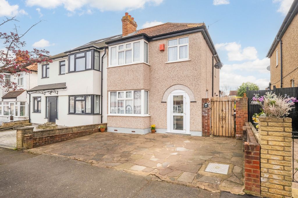 Property photo 1 of 14 Picture No. 02