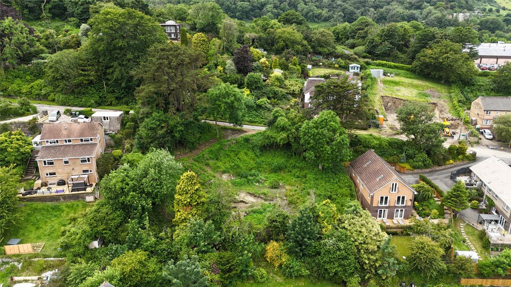 Property photo 2 of 13 Picture No. 11