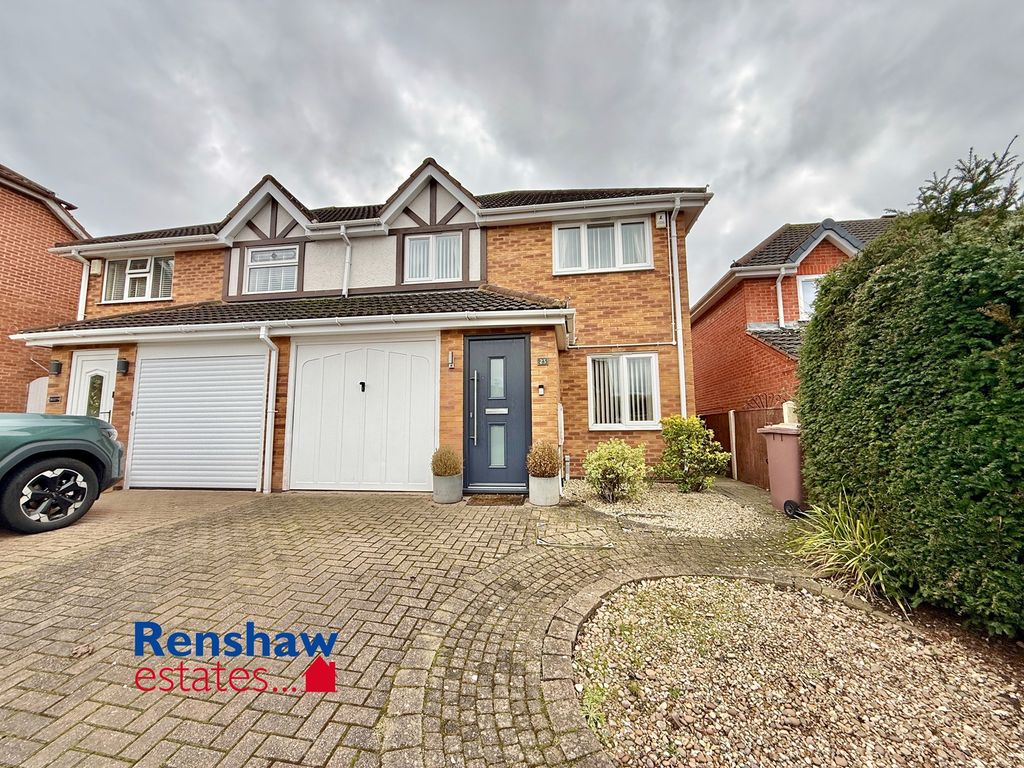 Property photo 2 of 14 F (1)