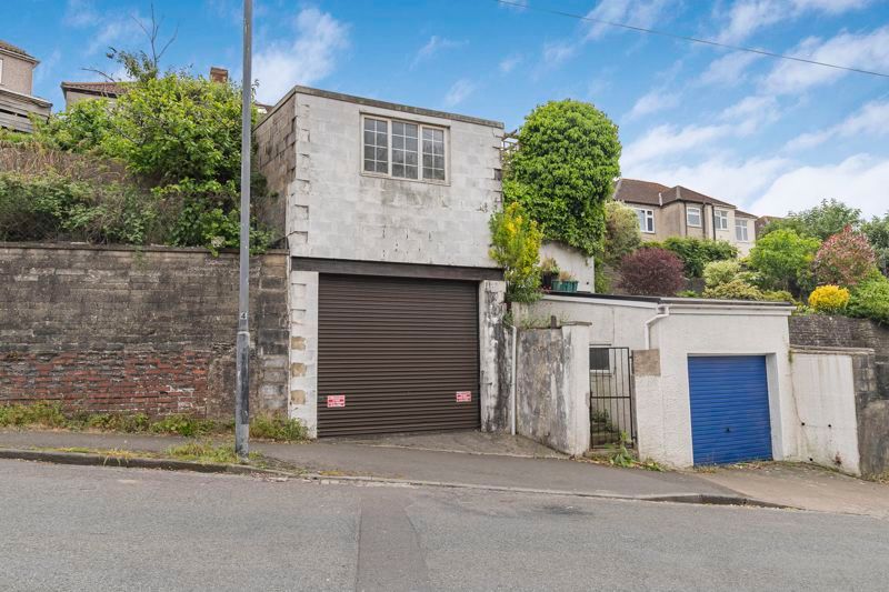 Property photo 2 of 22 Photo 9