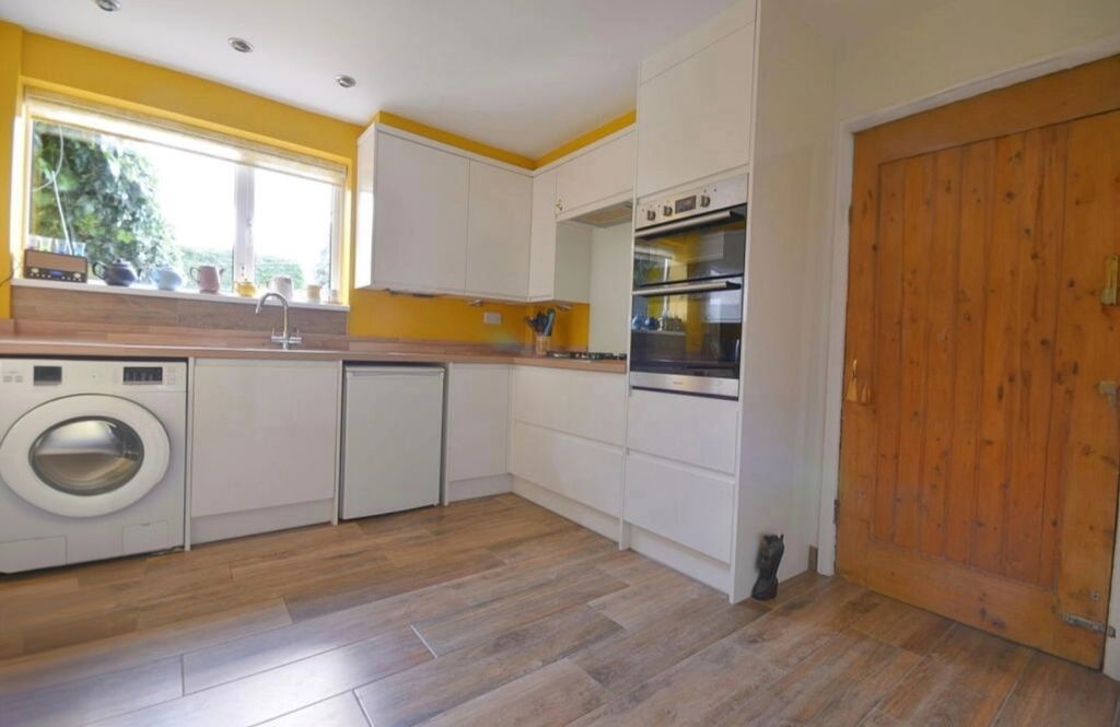 Property photo 3 of 20 Property