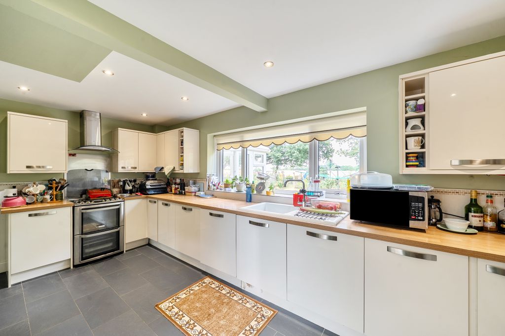Property photo 3 of 19 149409819