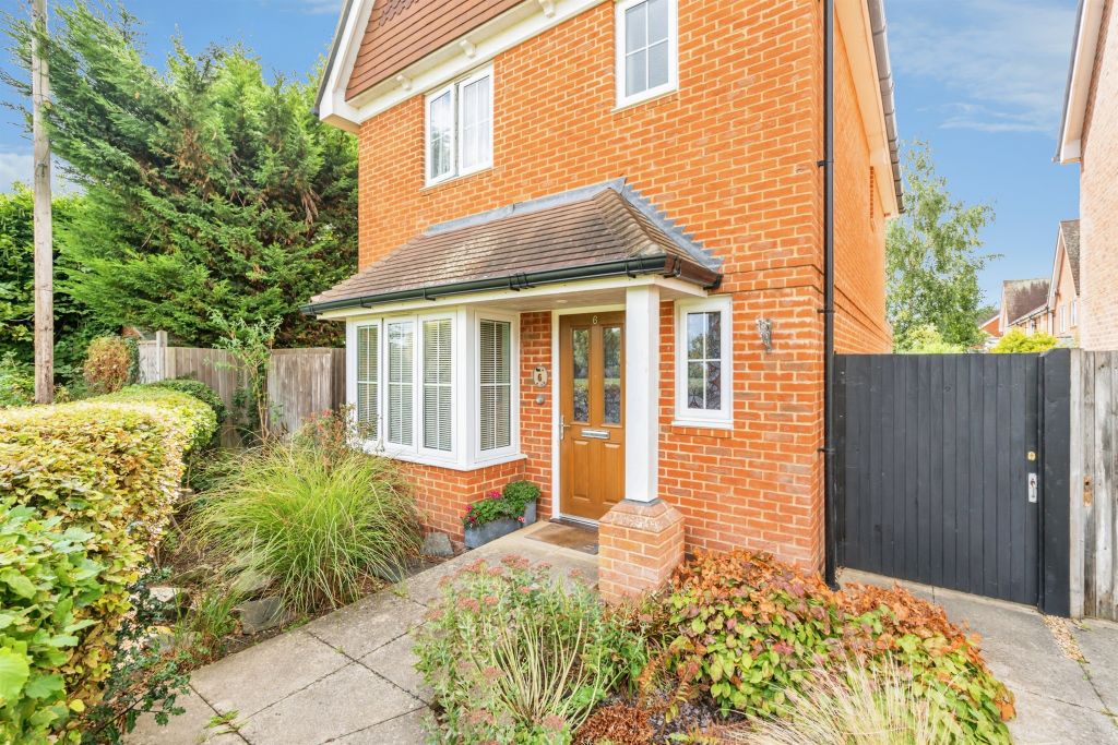 Property photo 2 of 12