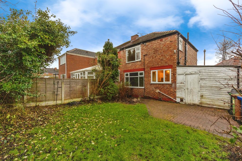 Property photo 3 of 15