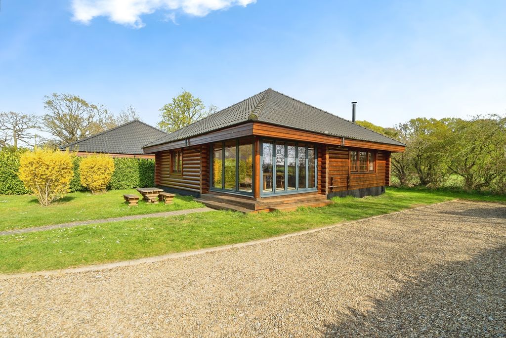 Property photo 1 of 17 Photo