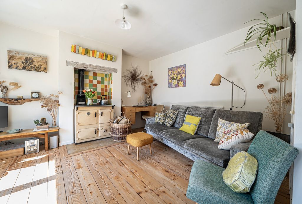 Property photo 3 of 20 1421543-16-69Cbf0...