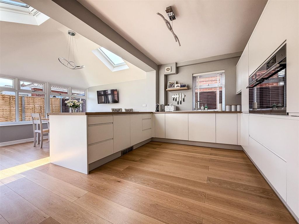 Property photo 2 of 20 Img_5852.Jpg