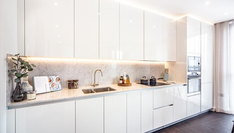 Property photo 3 of 11 Kitchen