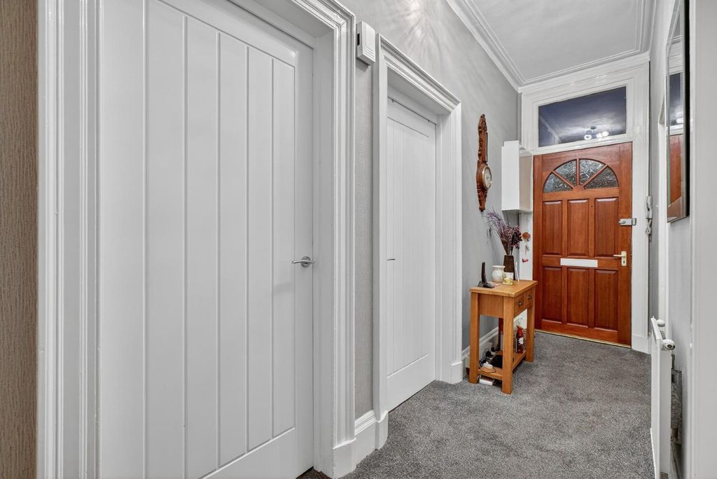 Property photo 3 of 15 79 Nelson Street, Largs _03.Jpg