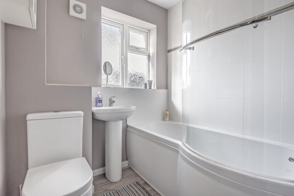 Property photo 2 of 5 Bathroom