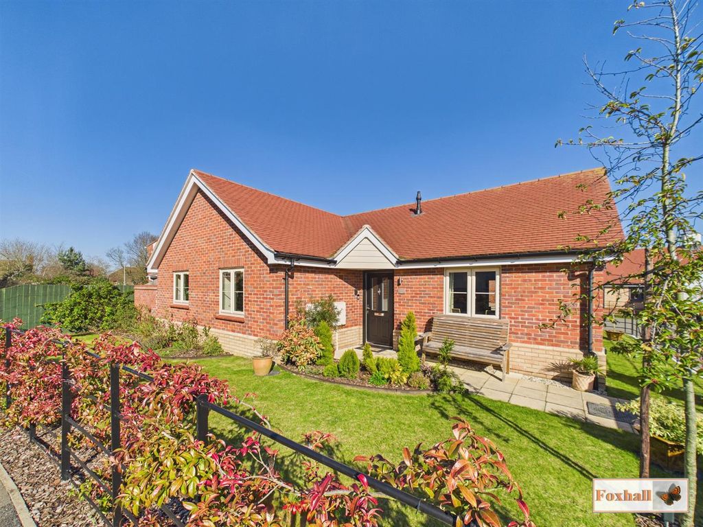 Property photo 1 of 23 Front Garden