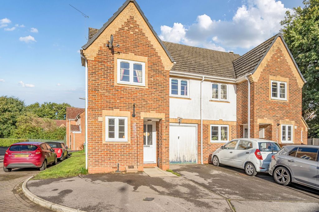 Property photo 1 of 18