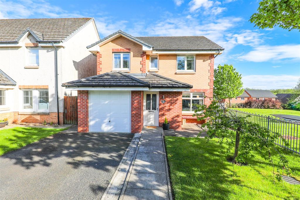 Property photo 1 of 17 A