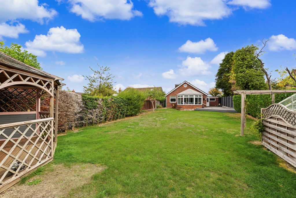 Property photo 1 of 23