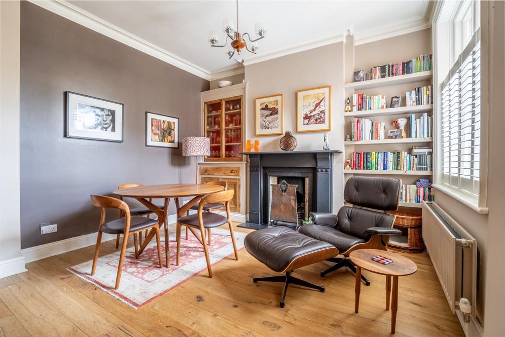 Property photo 3 of 23 Qar-36.Jpg