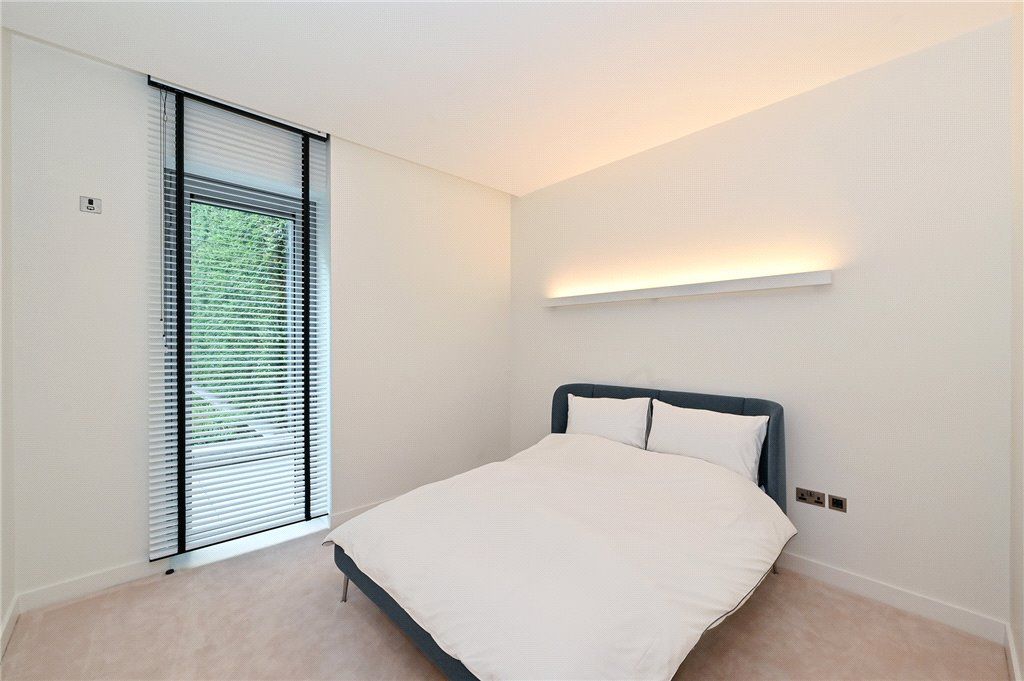 Property photo 3 of 11 Picture No. 14