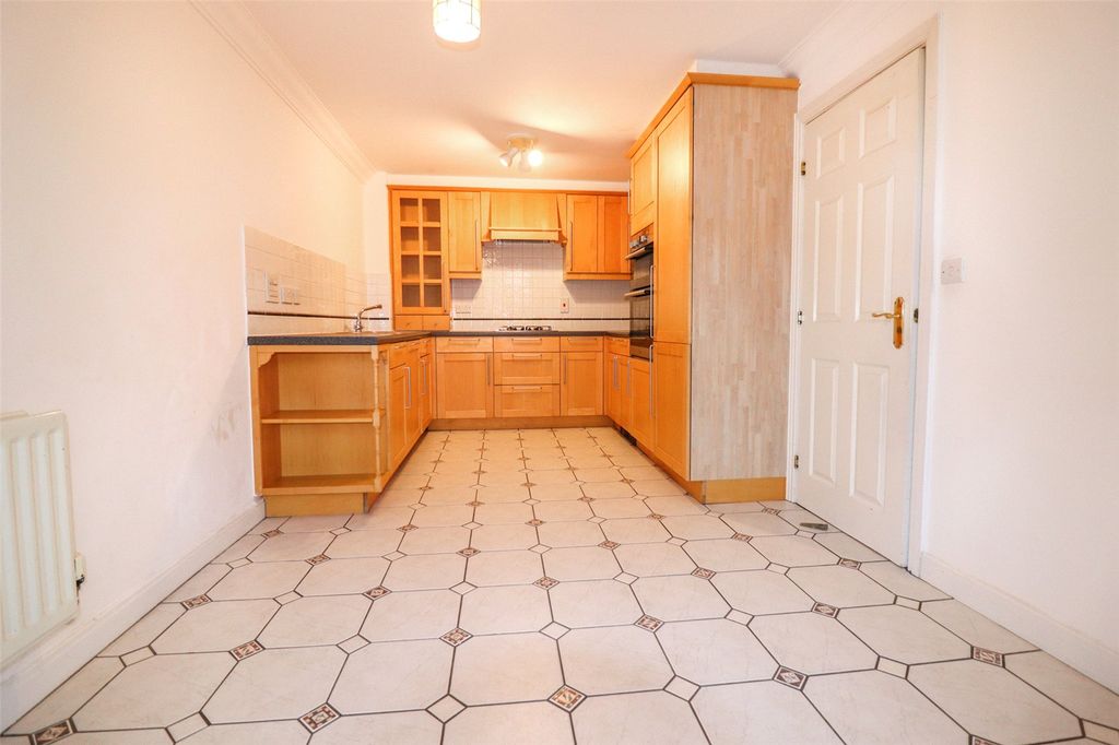 Property photo 2 of 17 Kitchen/ Diner