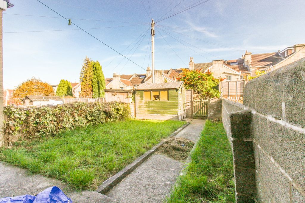 Property photo 2 of 15