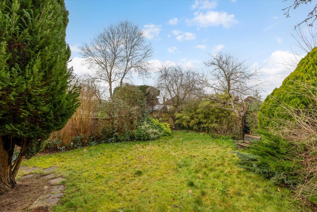 Property photo 2 of 13 Image