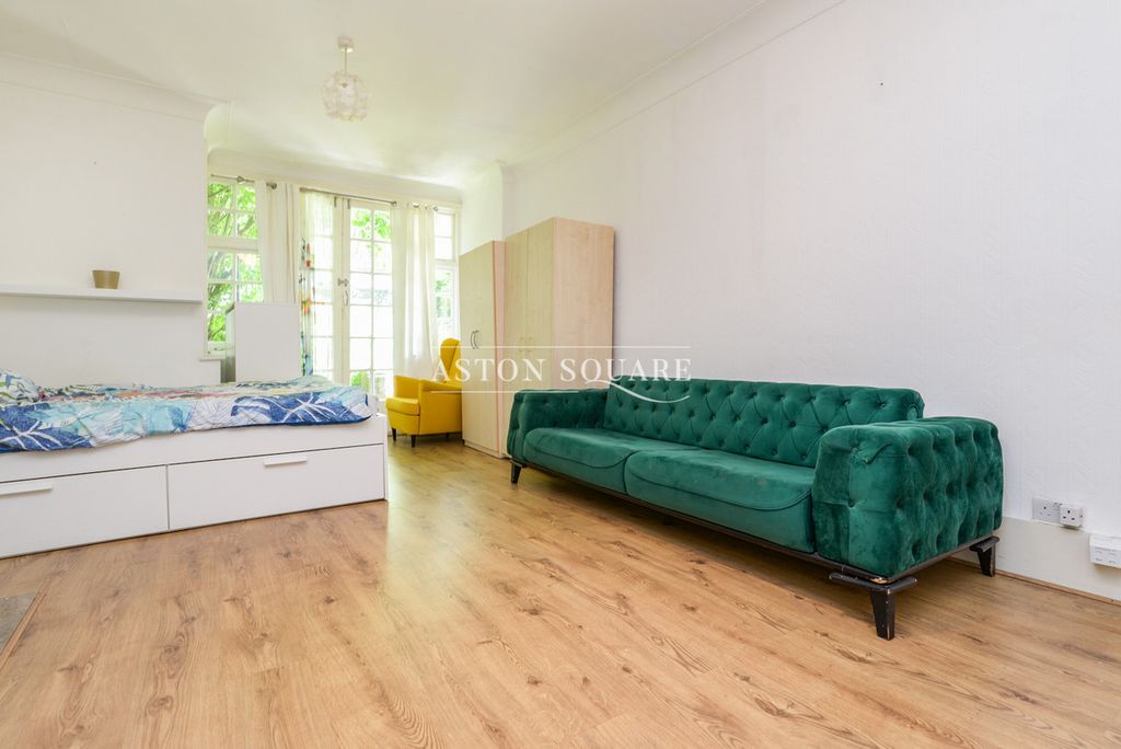 Property photo 1 of 4