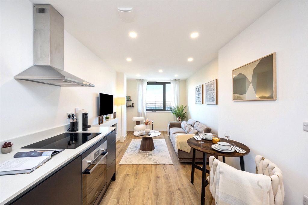 Property photo 1 of 19 Picture 1