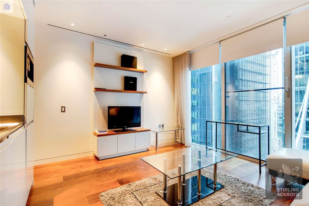 Property photo 1 of 10 Reception Room