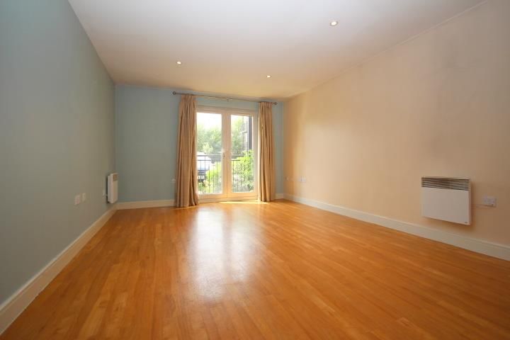 Property photo 3 of 9