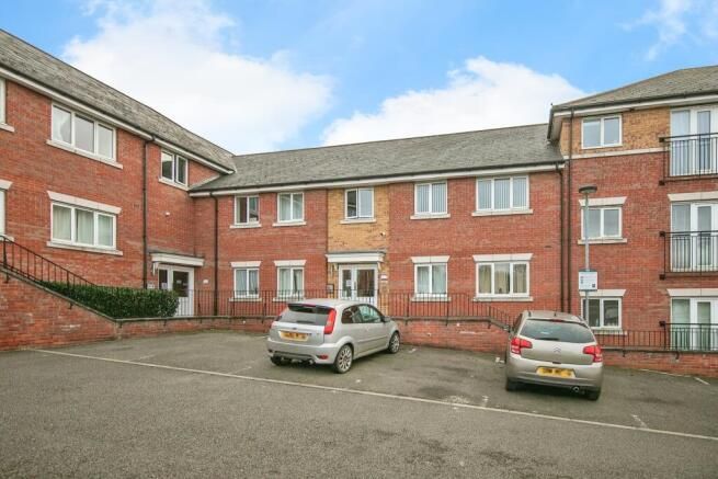 Property photo 1 of 8