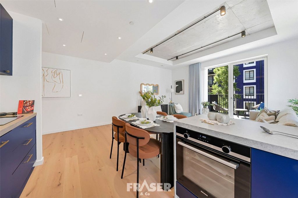 Property photo 2 of 21 Picture No. 46