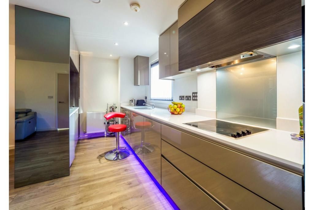Property photo 3 of 15 Fishers Way Wembley Ha0 2Fu (6)